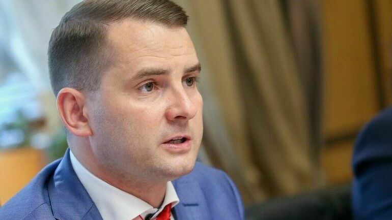 
    Минтруд: обучение требованиям охраны труда не может быть полностью дистанционным
  
